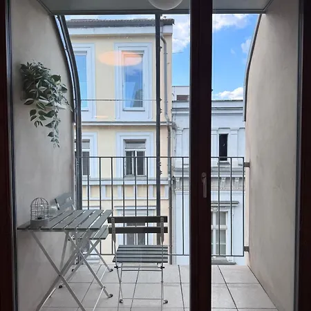 Modern Old Town - Balcony, Coffee, Wifi Apartamento Bratislava